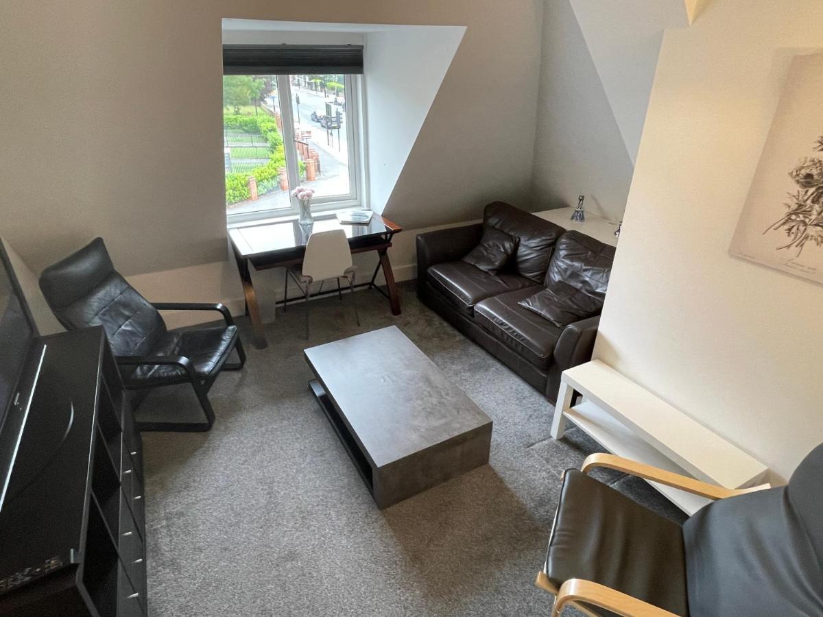 2 Bedroom 2 Bathroom Apartment 8 Including Free Parking Bromley Bagian luar foto